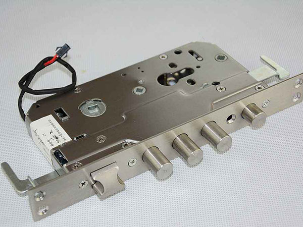 丹巴24小时上门开锁公司