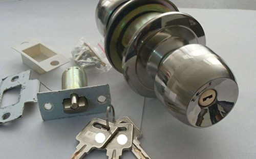 丹巴24小时上门开锁公司