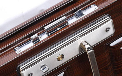 丹巴24小时上门开锁公司