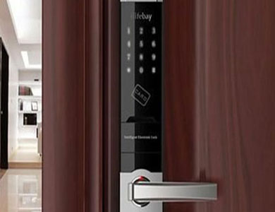 丹巴24小时上门开锁公司